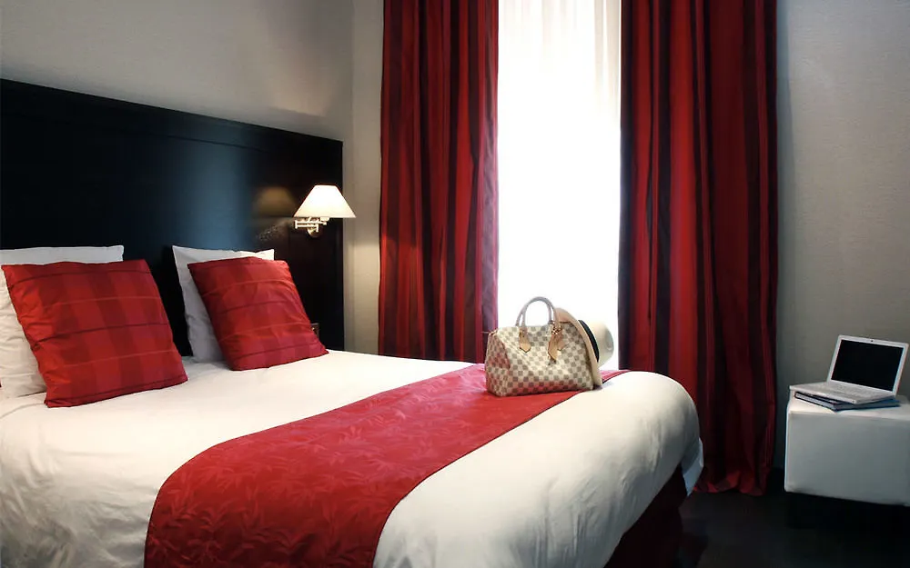 Paris Rome Hotel Menton