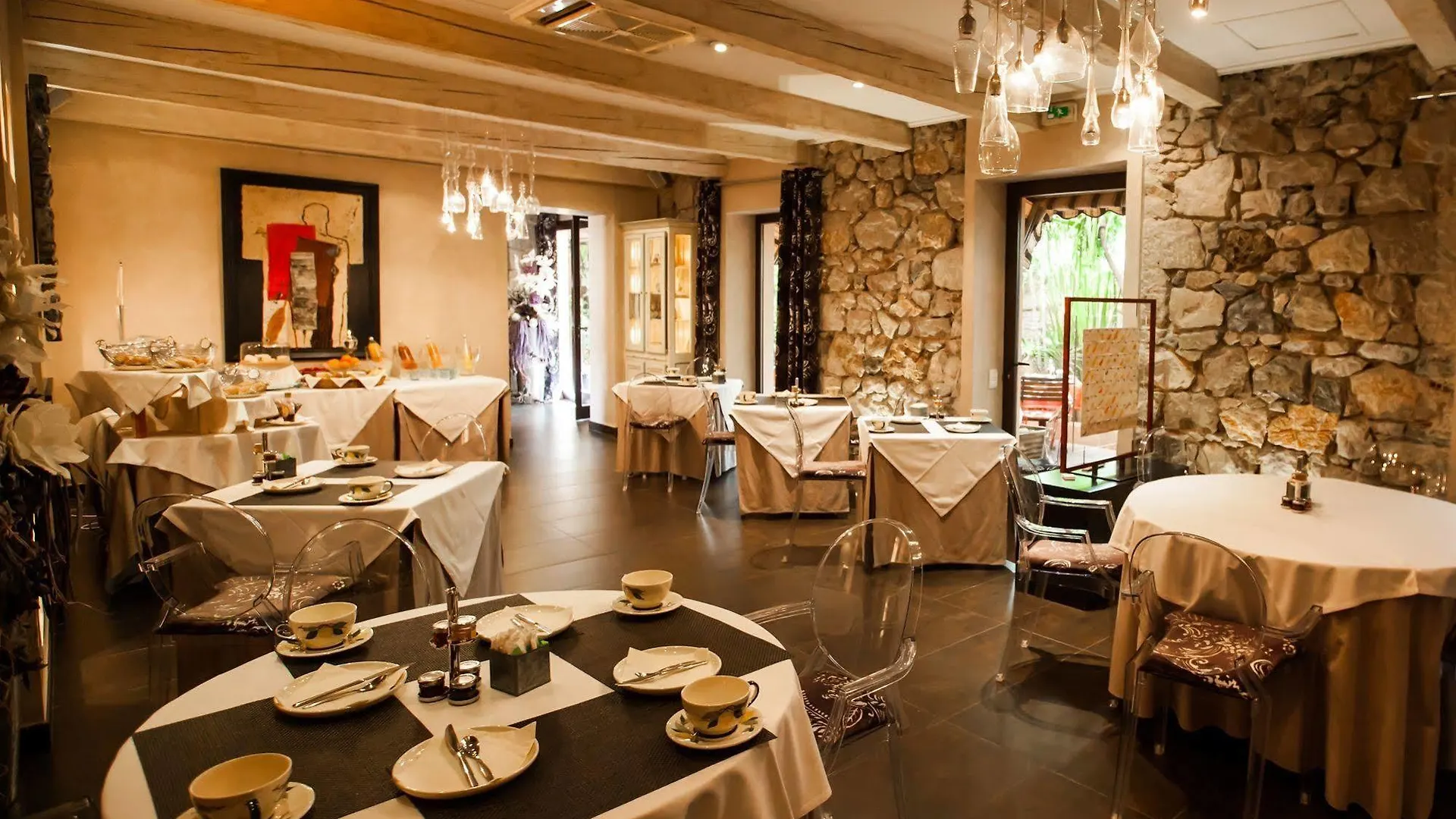 Paris Rome Hotel Menton