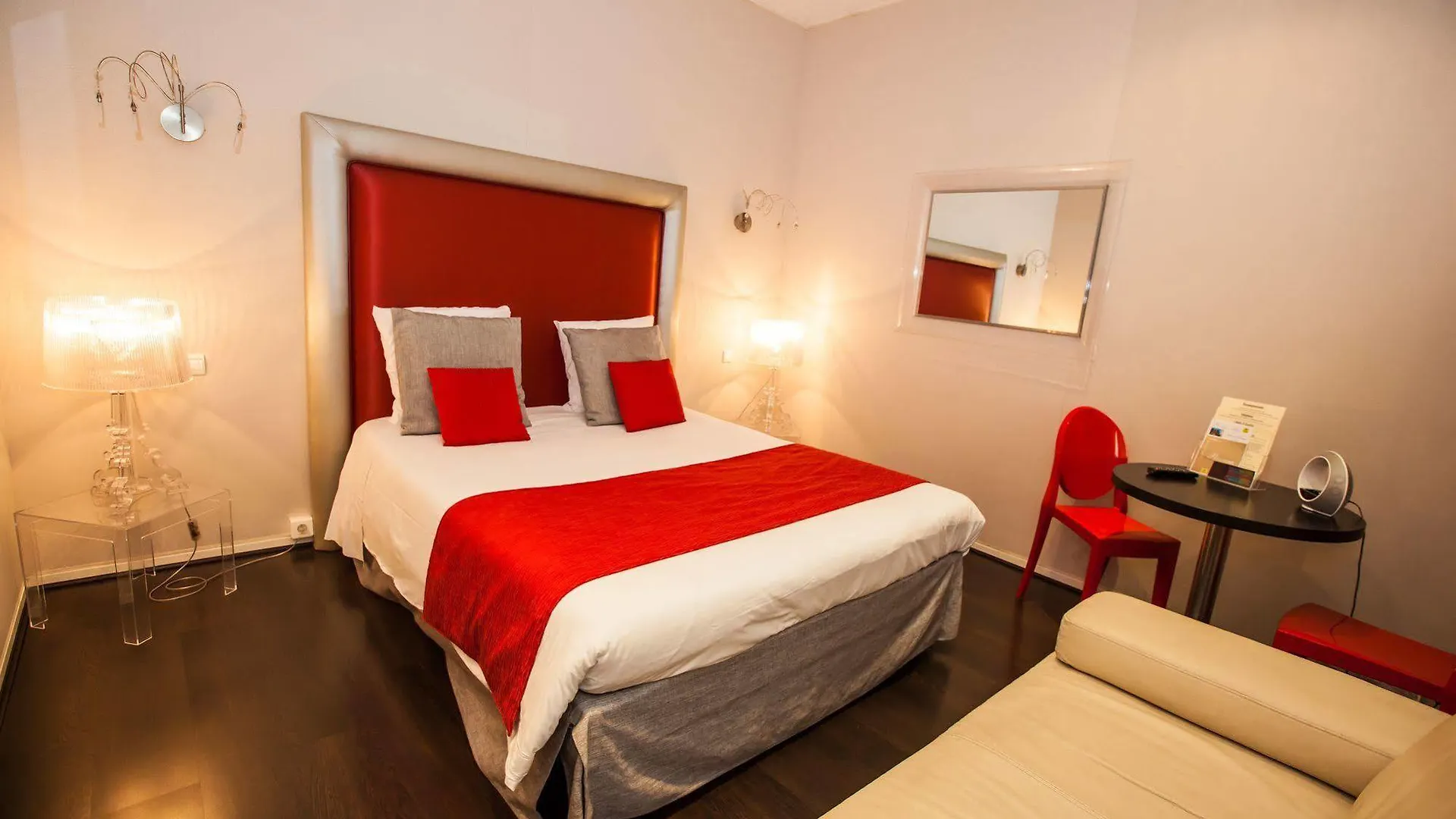 Paris Rome Hotel Menton France
