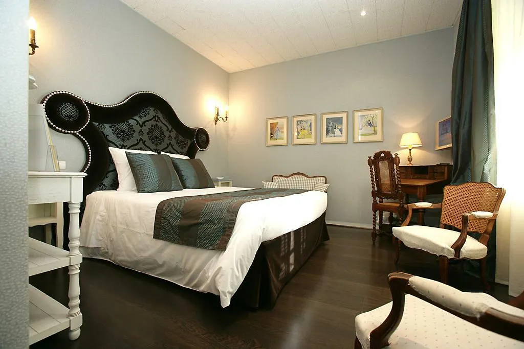 Paris Rome Hotel Menton