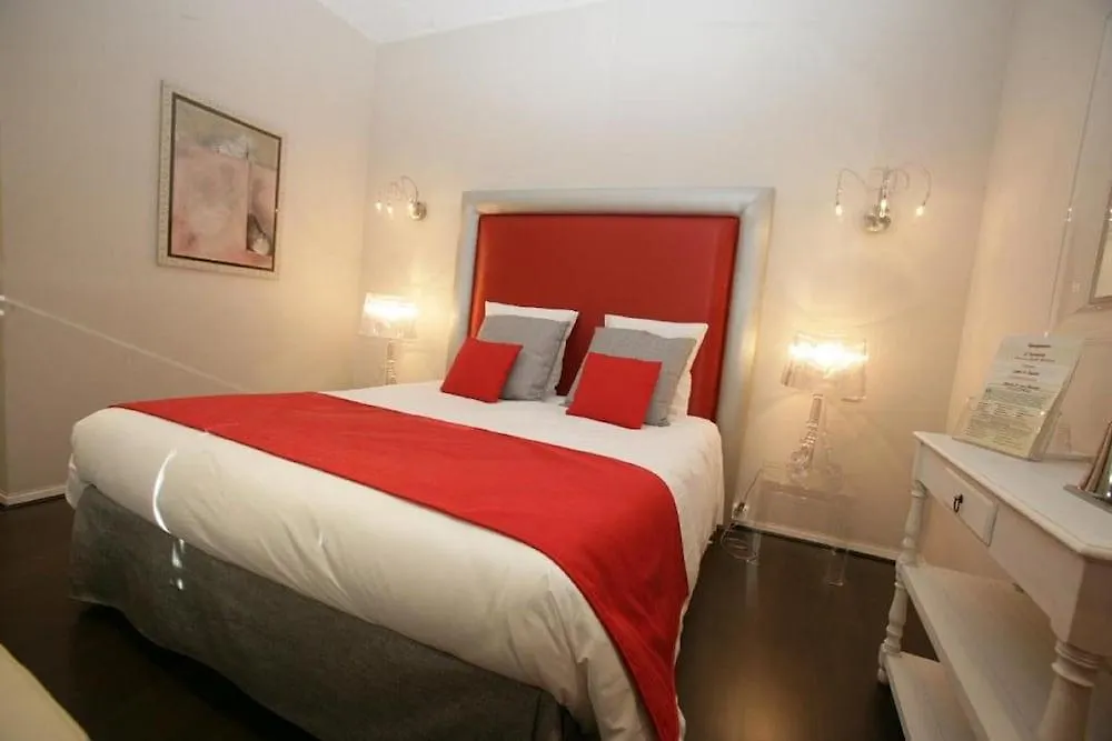 Paris Rome Hotel Menton 3*,  France