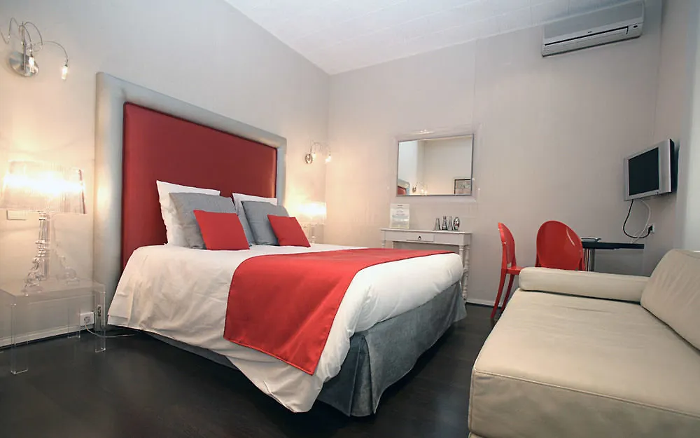 Hotel Paris Rome Mentone 3*,